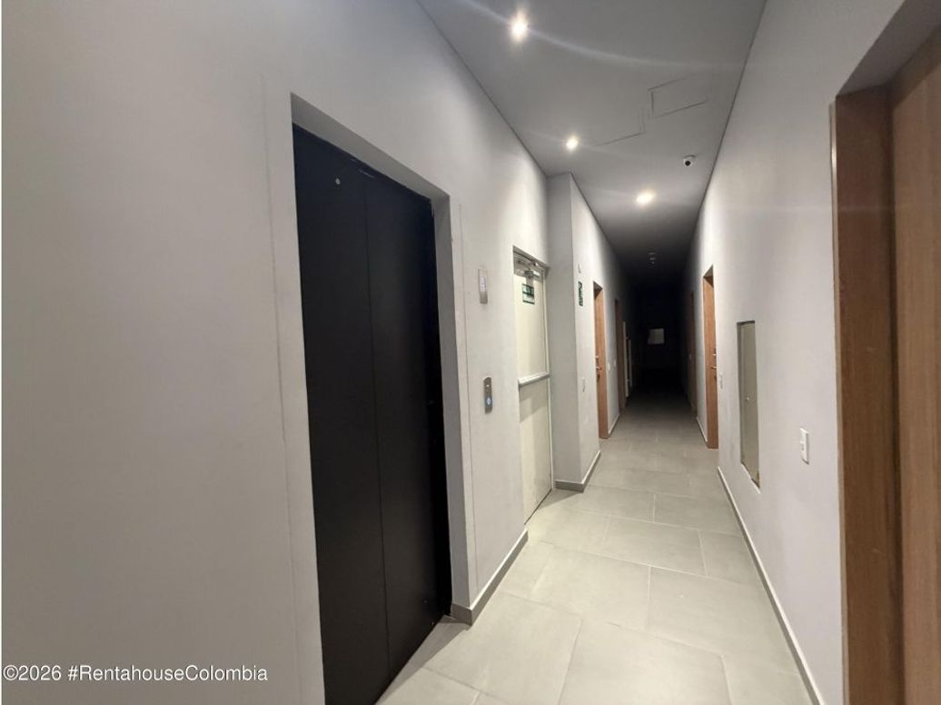 Apartamento de 1 alcoba en venta en Pardo Rubio, Bogotá, 19 m² · foto 4 de 20