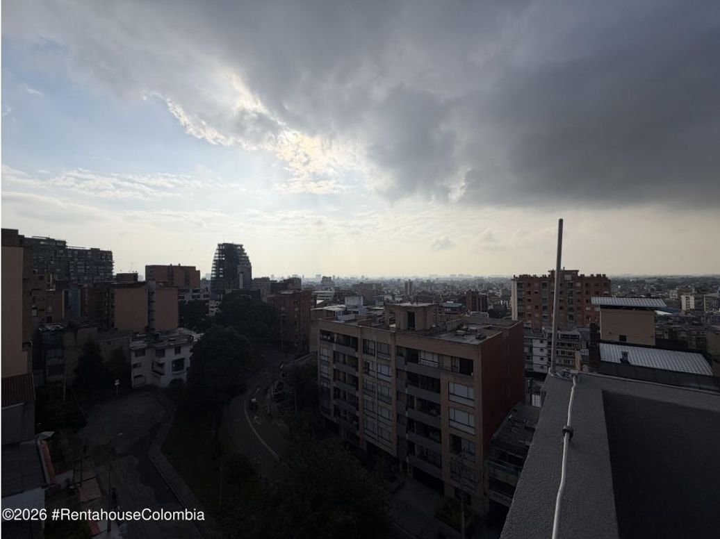 Apartamento de 1 alcoba en venta en Pardo Rubio, Bogotá, 19 m² · foto 18 de 20