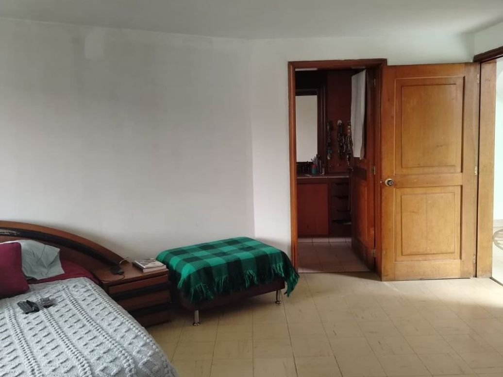 Casa de 5 alcobas en venta en El Guadual, Bogotá, 319 m² · foto 10 de 20