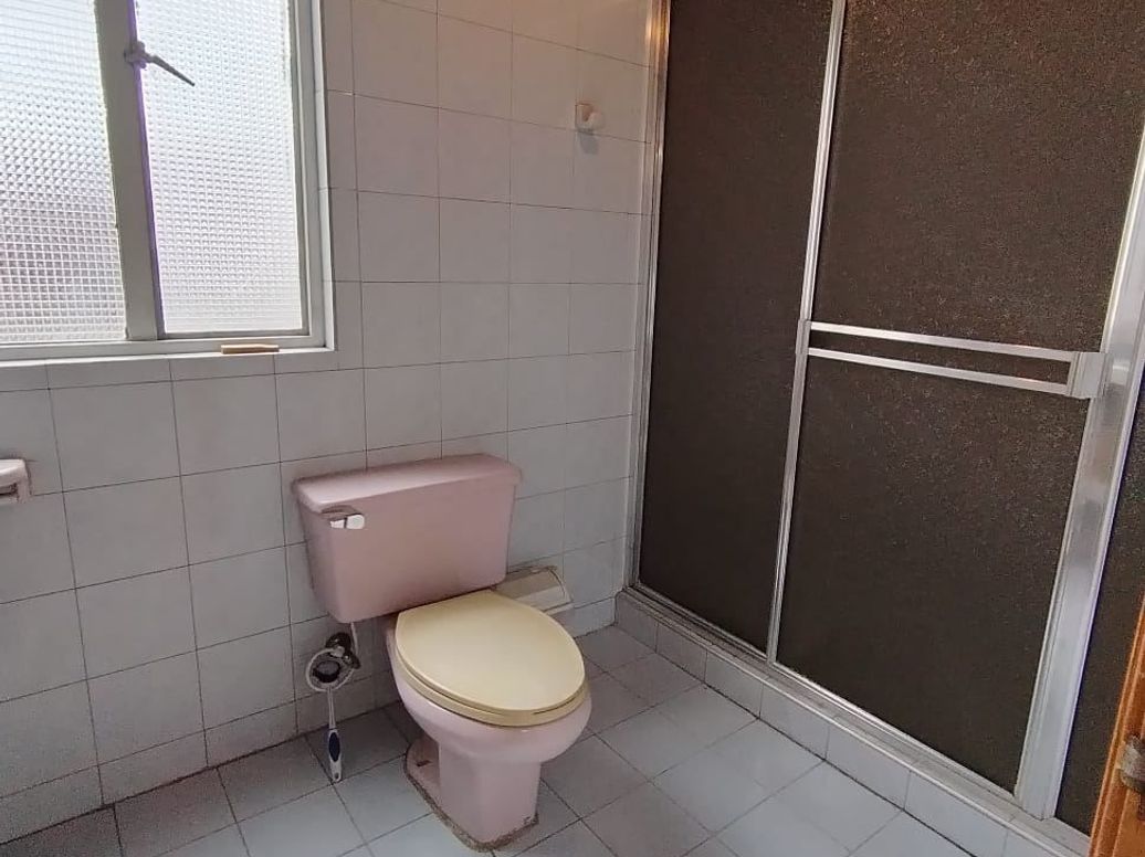 Casa de 5 alcobas en venta en El Guadual, Bogotá, 319 m² · foto 19 de 20