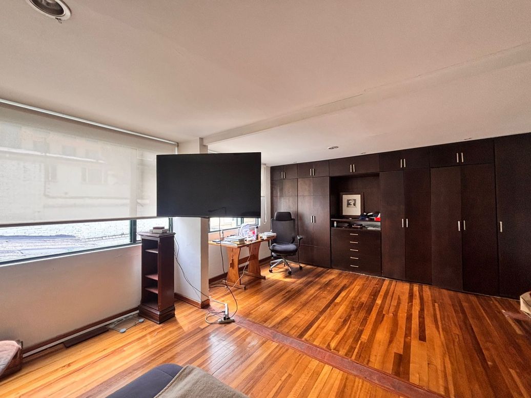 Casa de 5 alcobas en venta en Andes Norte, Bogotá, 150 m² · foto 3 de 16