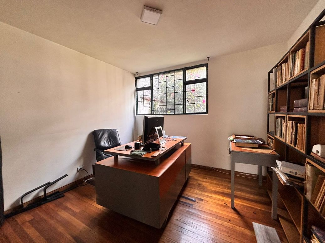 Casa de 5 alcobas en venta en Andes Norte, Bogotá, 150 m² · foto 5 de 16