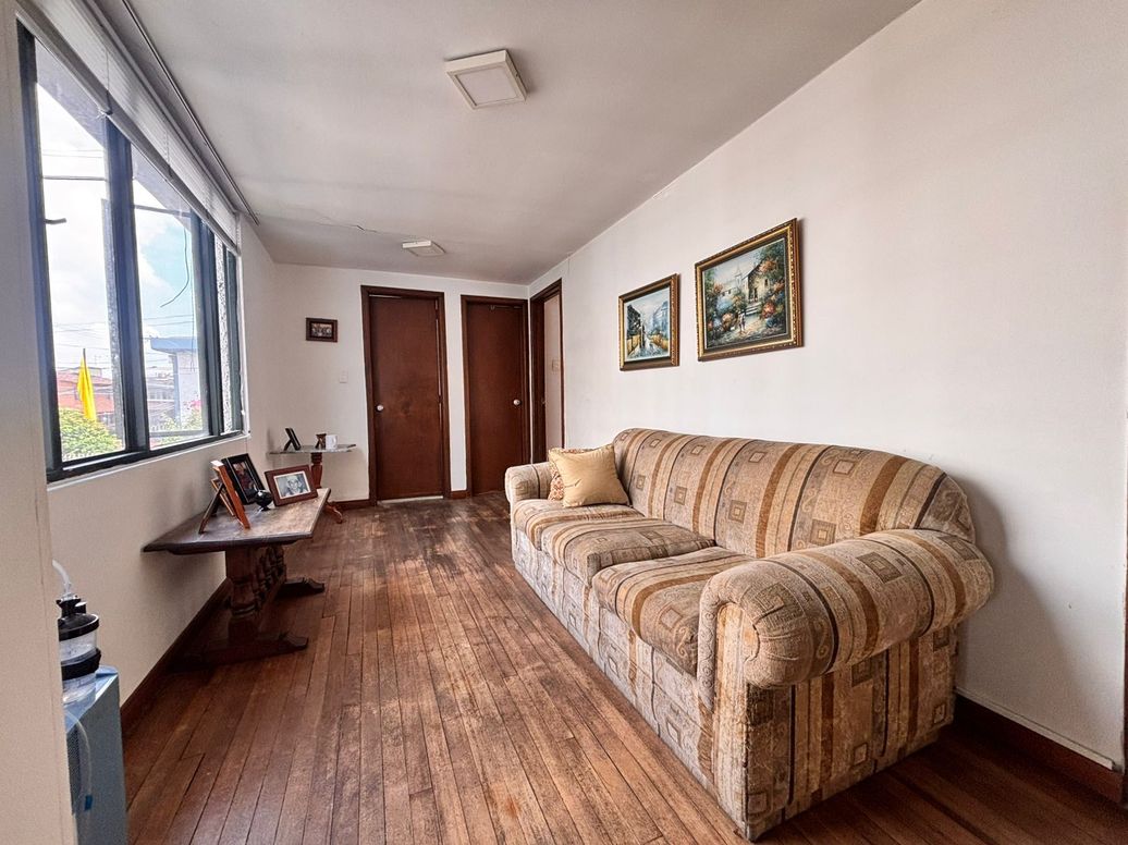 Casa de 5 alcobas en venta en Andes Norte, Bogotá, 150 m² · foto 11 de 16