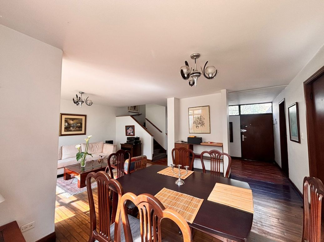 Casa de 5 alcobas en venta en Andes Norte, Bogotá, 150 m² · foto 12 de 16
