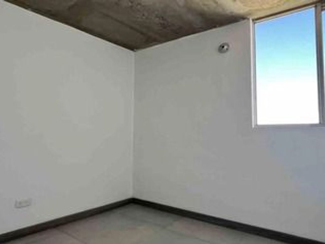 Apartamento de 2 alcobas en venta en Suba Centro, Bogotá, 41 m² · foto 6 de 12