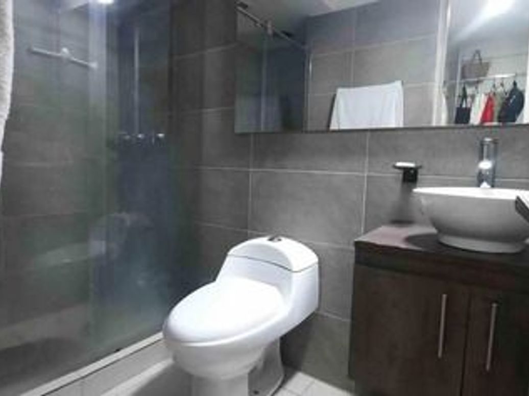 Apartamento de 3 alcobas en venta en Santa María Del Lago, Bogotá, 87 m² · foto 6 de 12