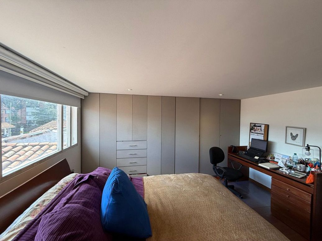 Casa de 5 alcobas en venta en Mónaco, Bogotá, 218 m² · foto 13 de 14