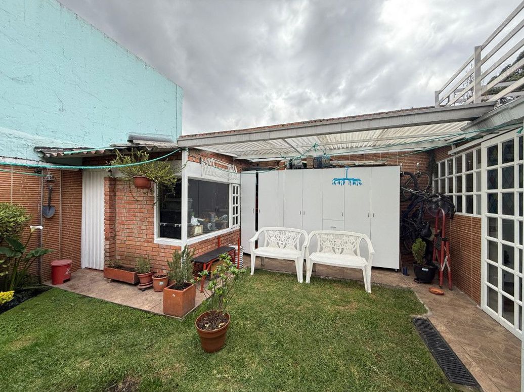 Casa de 4 alcobas en venta en La Esmeralda, Bogotá, 200 m² · foto 10 de 20