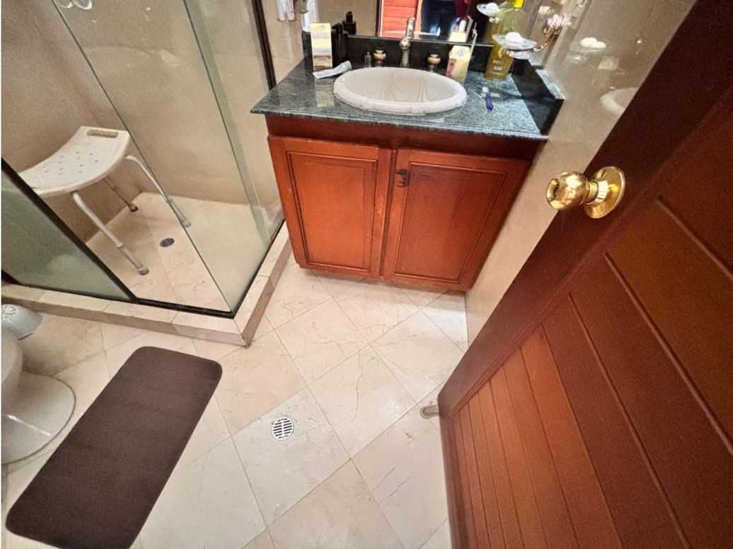 Apartamento de 4 alcobas en venta en Chicó Navarra, Bogotá, 362 m² · foto 14 de 17