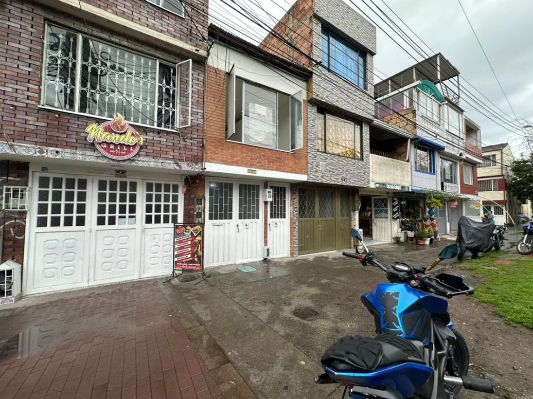 Casa de 2 alcobas en venta en Costa Azul, Bogotá, 48 m² · foto 2 de 20
