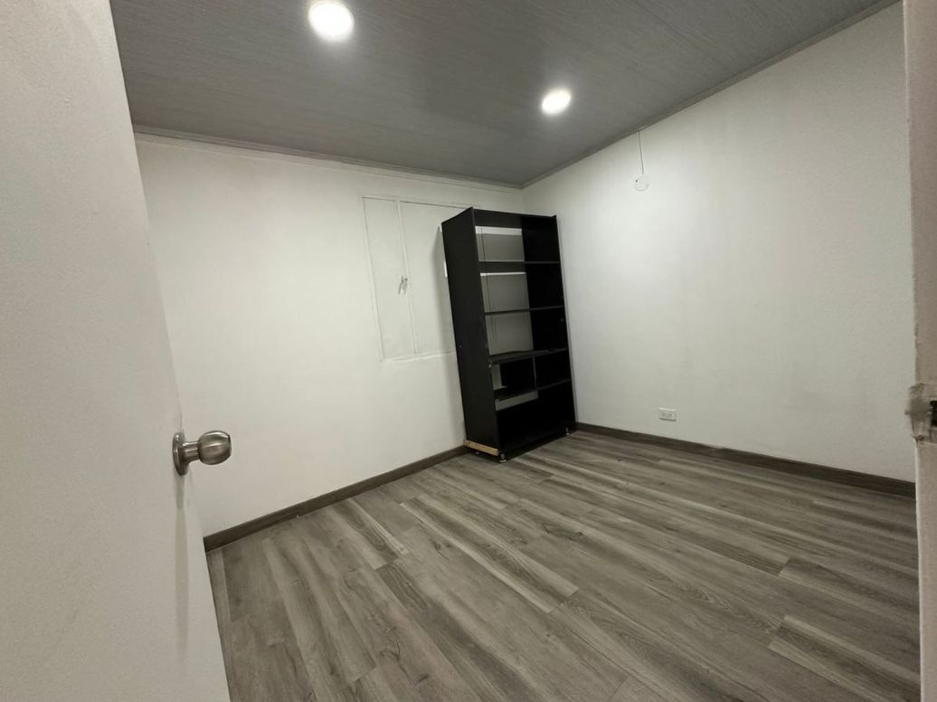Casa de 2 alcobas en venta en Costa Azul, Bogotá, 48 m² · foto 14 de 20