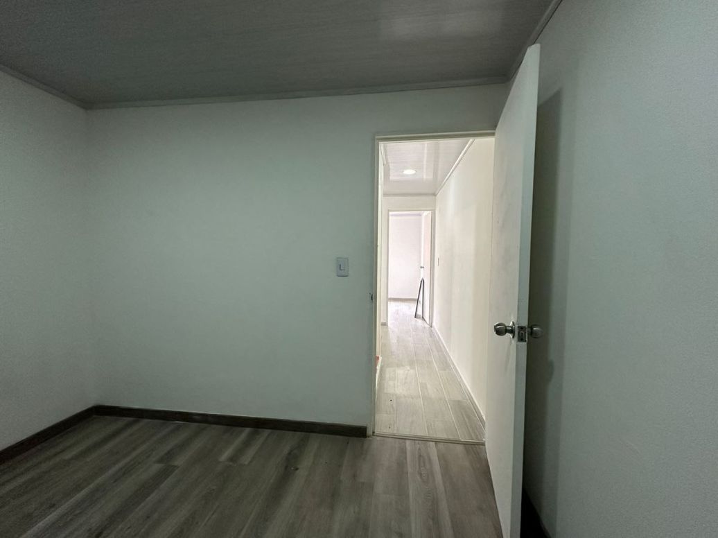 Casa de 2 alcobas en venta en Costa Azul, Bogotá, 48 m² · foto 15 de 20