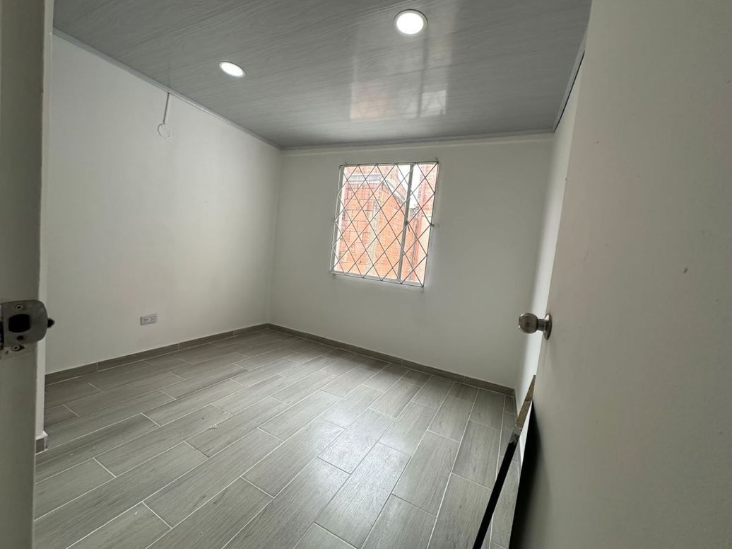 Casa de 2 alcobas en venta en Costa Azul, Bogotá, 48 m² · foto 13 de 20