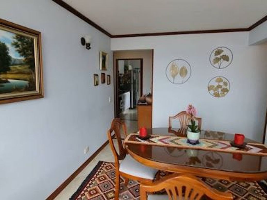 Apartamento de 3 alcobas en venta en San Cristobal Norte, Bogotá, 67 m² · foto 2 de 20