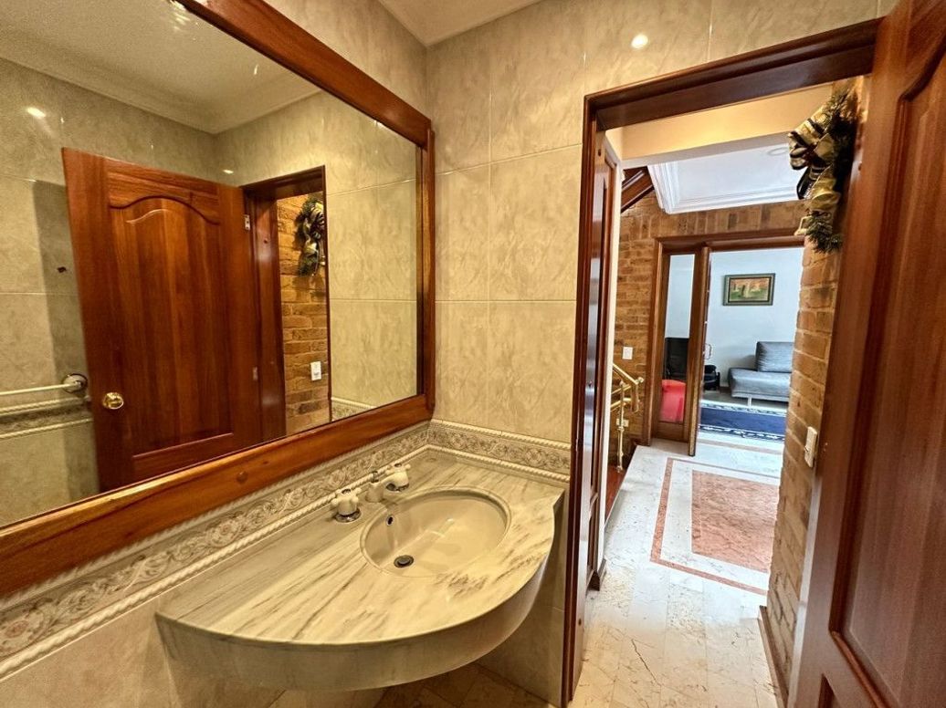 Casa de 4 alcobas en venta en Niza Suba, Bogotá, 267 m² · foto 7 de 20