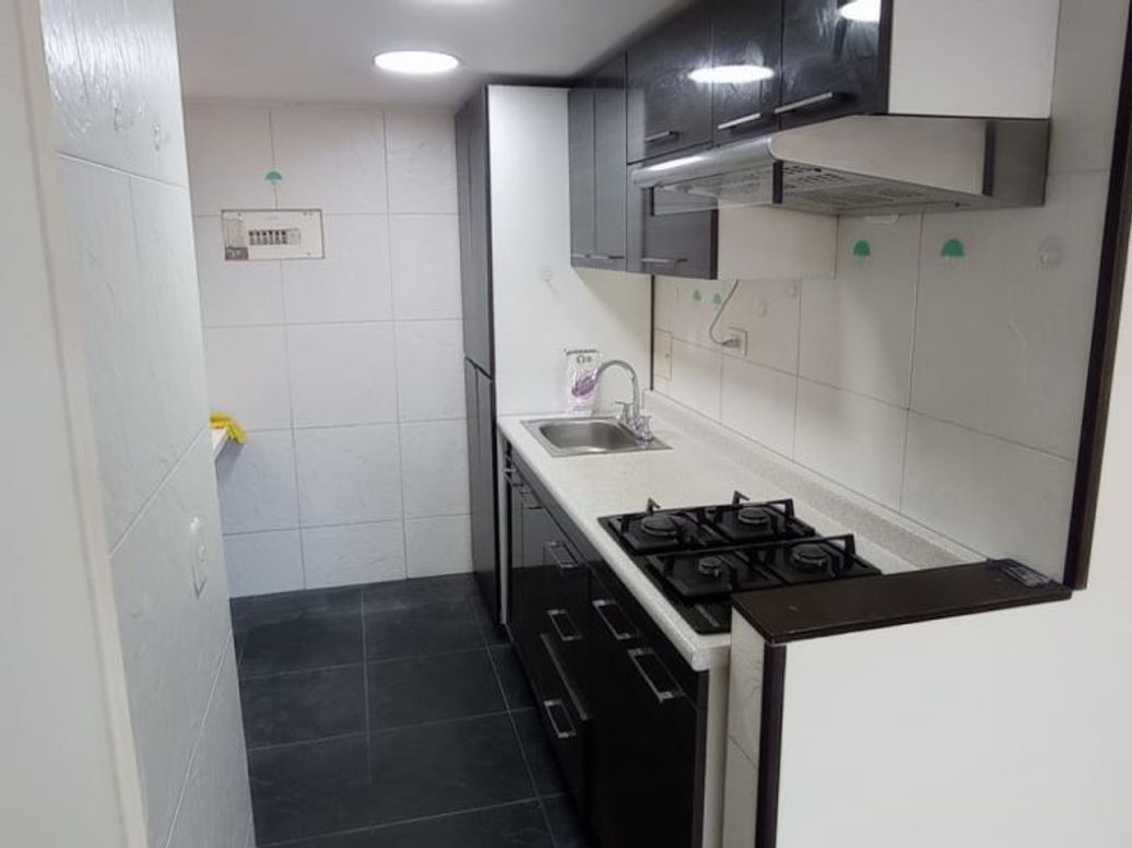 Apartamento de 2 alcobas en arriendo en Villa Alsacia, Bogotá, 37 m² · foto 10 de 14