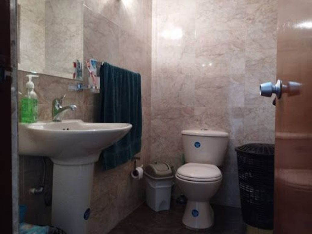 Casa de 5 alcobas en venta en Las Villas, Bogotá, 239 m² · foto 18 de 20