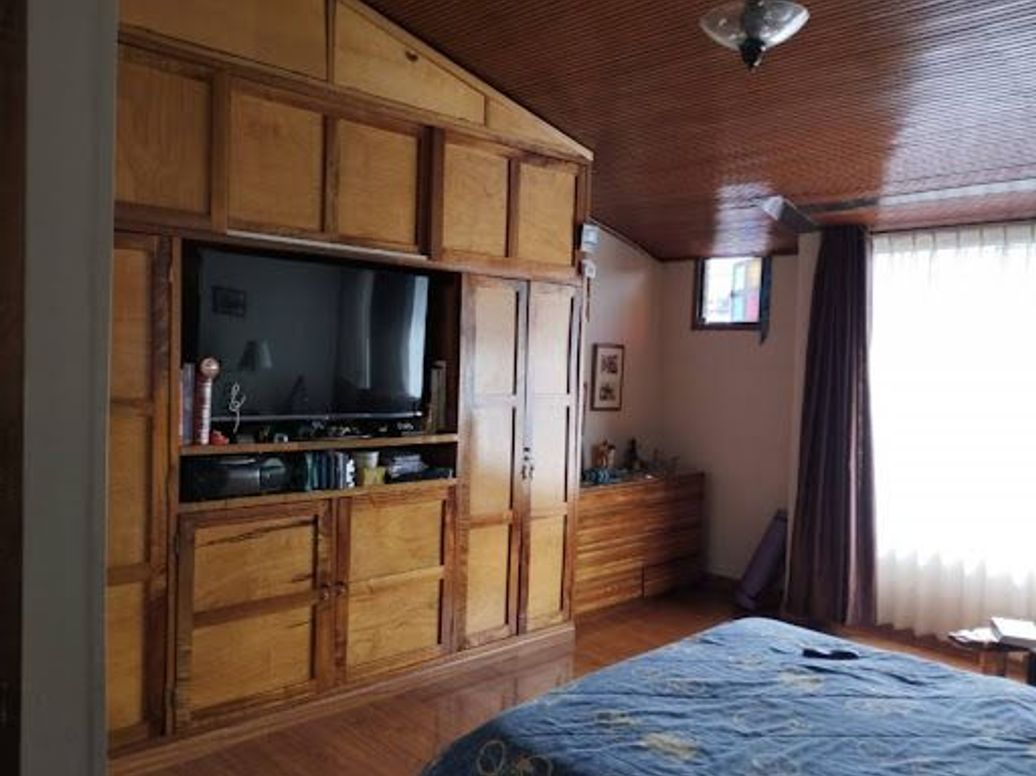 Casa de 5 alcobas en venta en Las Villas, Bogotá, 239 m² · foto 14 de 20