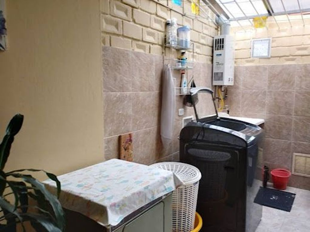 Casa de 5 alcobas en venta en Las Villas, Bogotá, 239 m² · foto 9 de 20