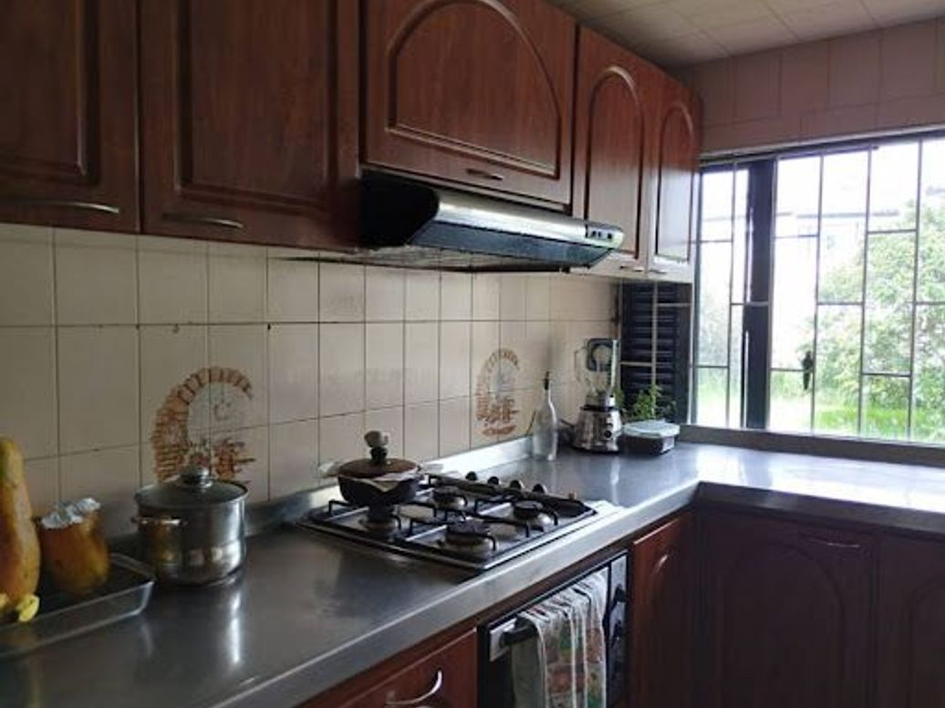 Casa de 5 alcobas en venta en Las Villas, Bogotá, 239 m² · foto 5 de 20