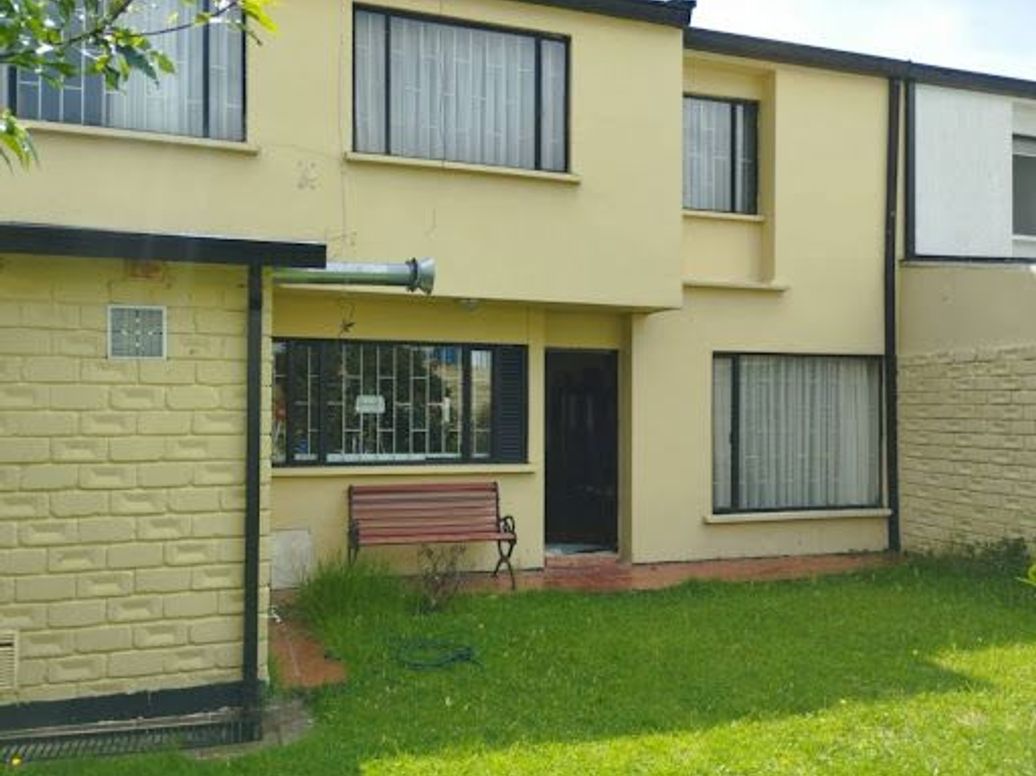 Casa de 5 alcobas en venta en Las Villas, Bogotá, 239 m² · foto 11 de 20