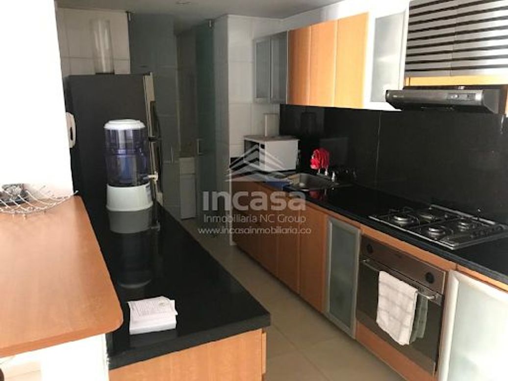 Apartaestudio en venta en Chicó Norte, Bogotá, 48 m² · foto 6 de 11