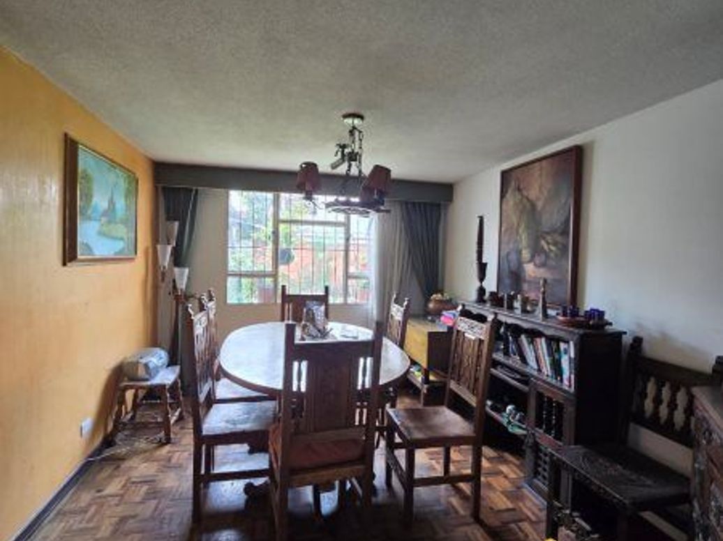 Casa de 4 alcobas en venta en Pontevedra, Bogotá, 238 m² · foto 6 de 20