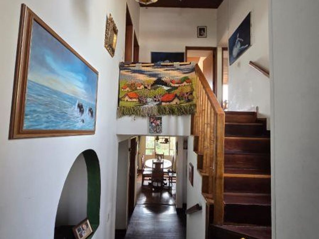 Casa de 4 alcobas en venta en Pontevedra, Bogotá, 238 m² · foto 4 de 20