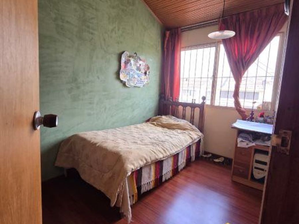 Casa de 4 alcobas en venta en Pontevedra, Bogotá, 238 m² · foto 10 de 20