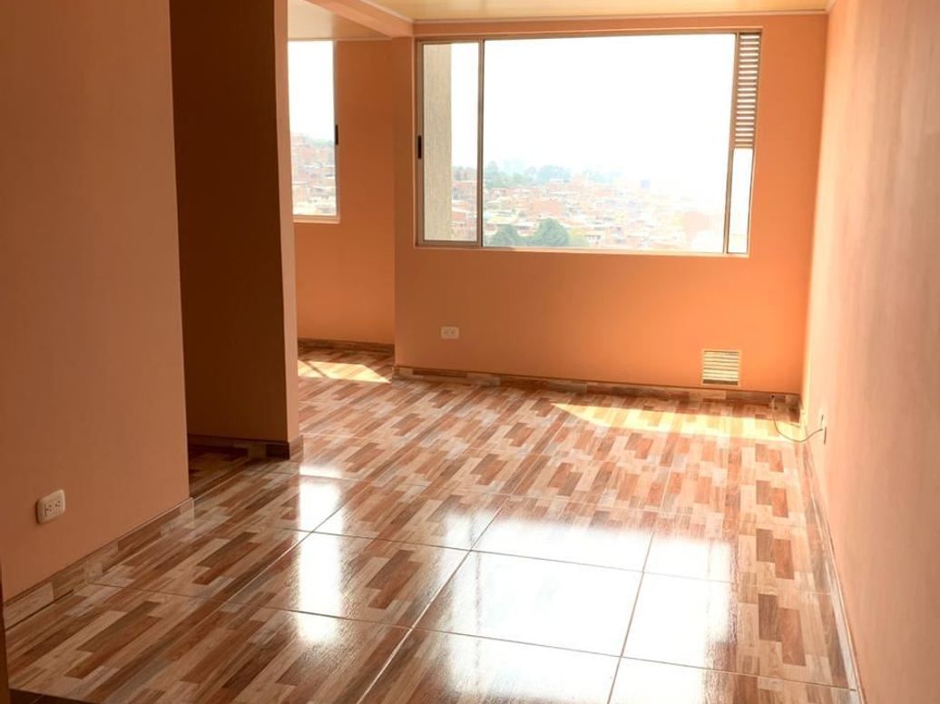 Apartamento de 2 alcobas en venta en Los Naranjos, Bogotá, 42 m² · foto 4 de 19