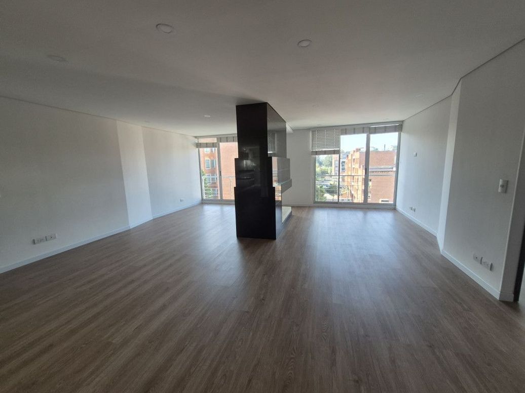 Apartamento de 2 alcobas en venta en Lisboa, Bogotá, 130 m² · foto 3 de 20