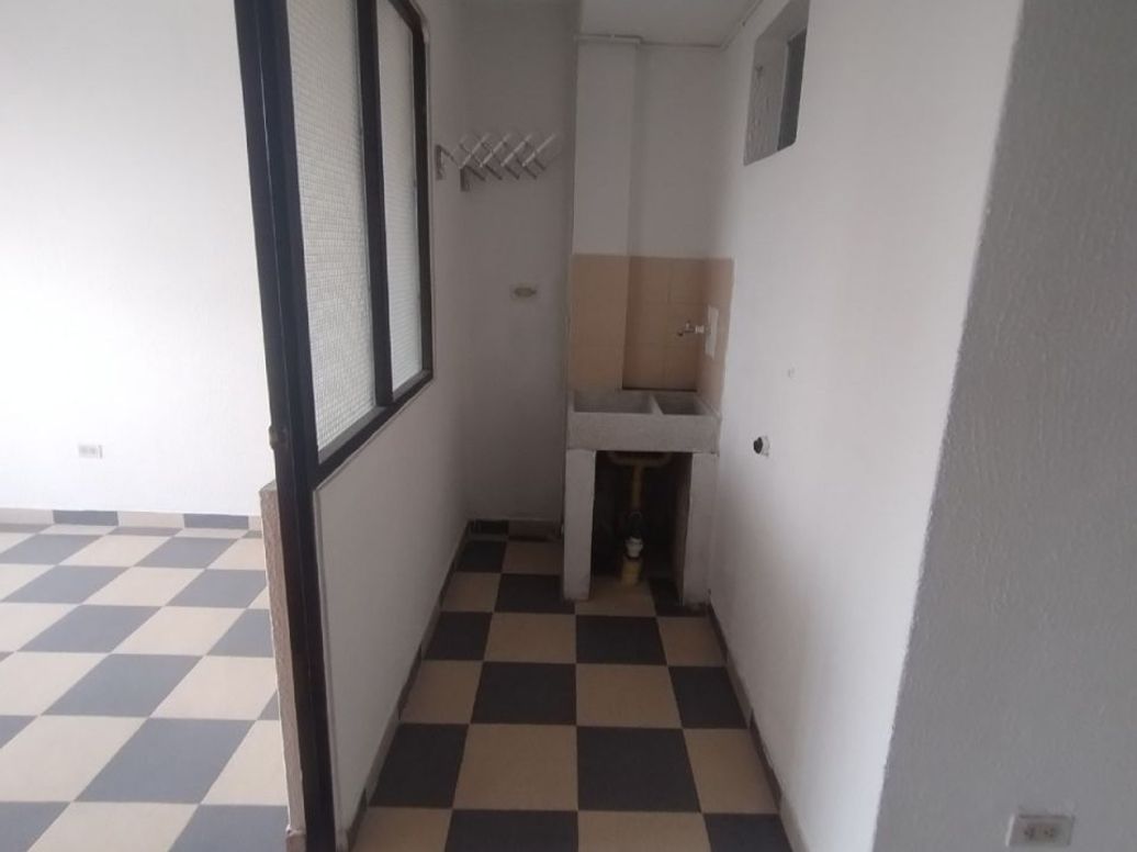 Apartamento de 2 alcobas en arriendo en El Tintal, Bogotá, 45 m² · foto 5 de 8