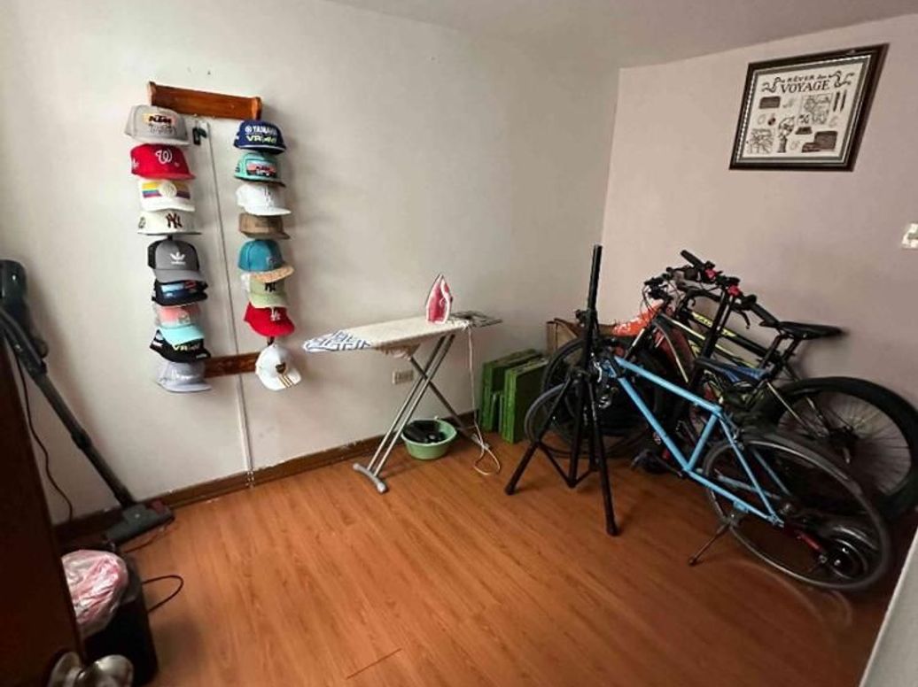Casa de 7 alcobas en venta en Playas De Jaboque, Bogotá, 216 m² · foto 15 de 18