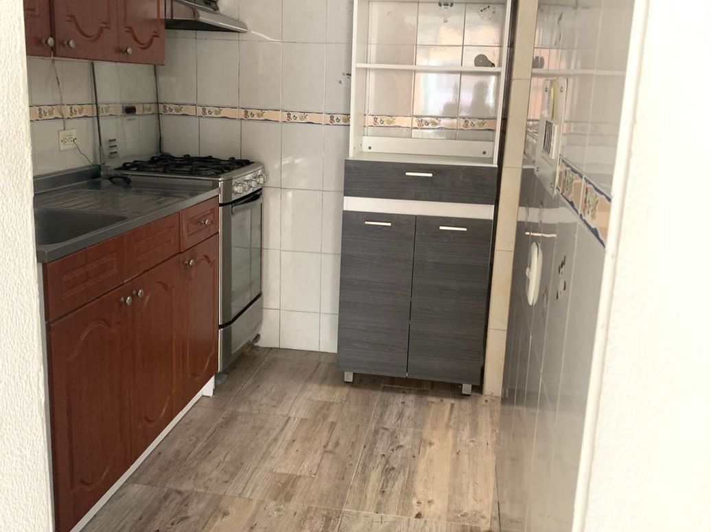 Casa de 4 alcobas en venta en Florencia, Bogotá, 69 m² · foto 3 de 19