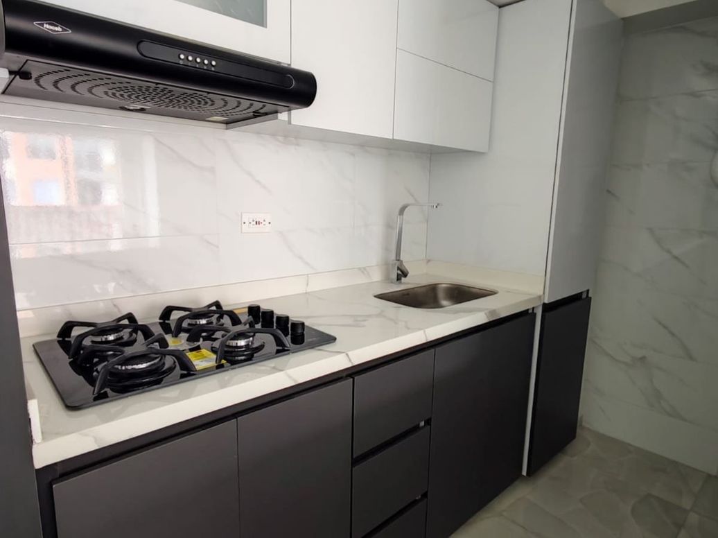 Apartamento de 2 alcobas en venta en Fontibón Centro, Bogotá, 38 m² · foto 3 de 14