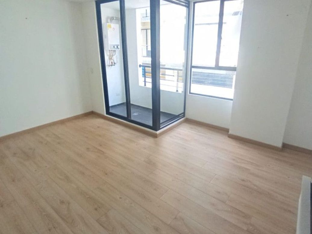 Apartamento de 2 alcobas en venta en Nuevo Contry, Bogotá, 74 m² · foto 4 de 11