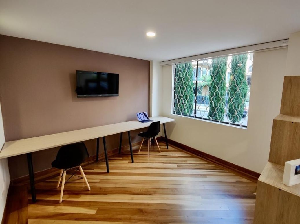 Apartamento de 2 alcobas en venta en Chicó Norte, Bogotá, 78 m² · foto 3 de 15