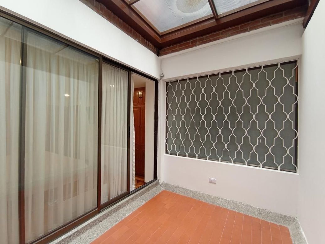 Apartamento de 2 alcobas en venta en Chicó Norte, Bogotá, 78 m² · foto 12 de 15