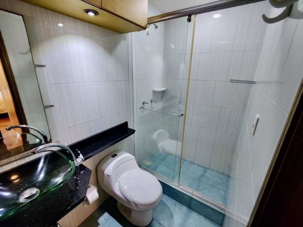 Apartamento de 2 alcobas en venta en Chicó Norte, Bogotá, 78 m² · foto 13 de 15