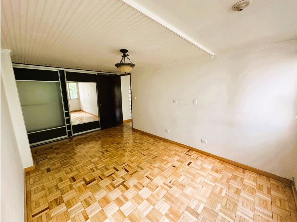 Apartamento de 3 alcobas en venta en Nicolas De Federman, Bogotá, 138 m² · foto 3 de 17