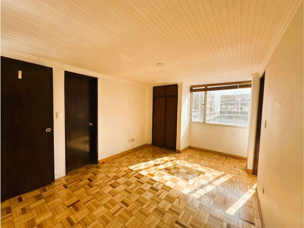 Apartamento de 3 alcobas en venta en Nicolas De Federman, Bogotá, 138 m² · foto 9 de 17