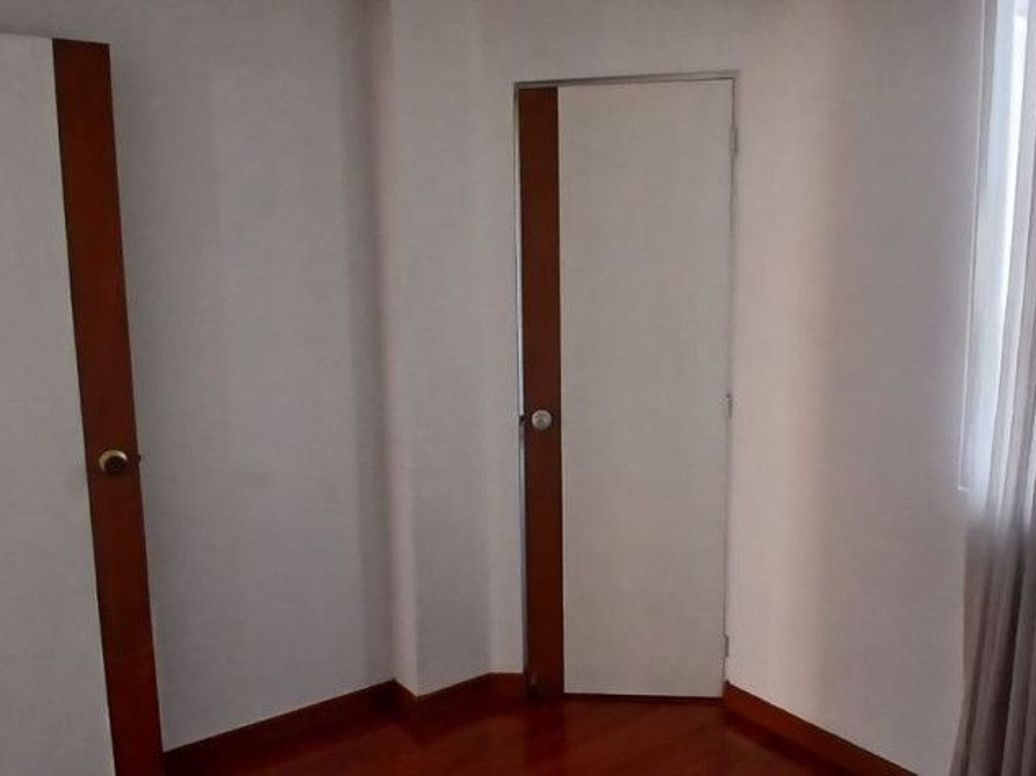 Apartamento de 4 alcobas en venta en Los Cedritos, Bogotá, 102 m² · foto 15 de 20