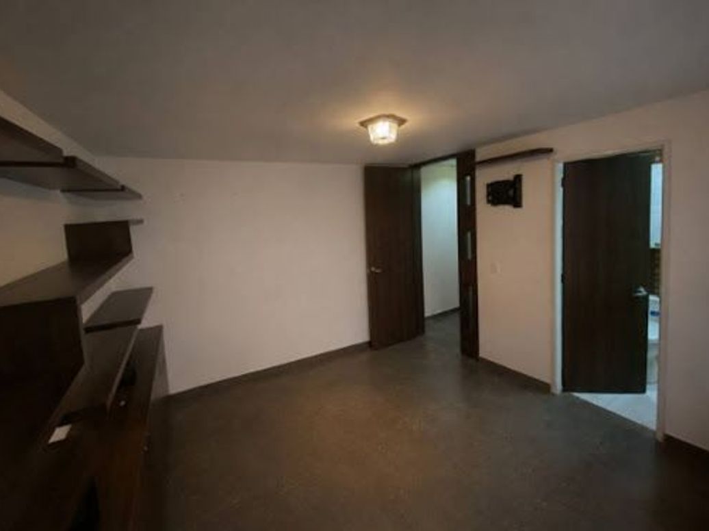 Apartaestudio en venta en Marly, Bogotá, 31 m² · foto 3 de 19