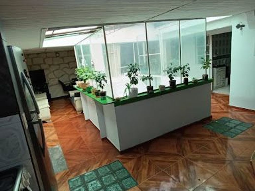 Casa de 6 alcobas en venta en Fontibón Centro, Bogotá, 223 m² · foto 4 de 20