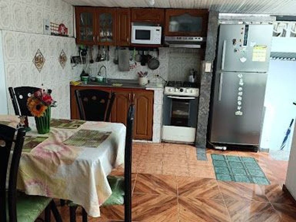 Casa de 6 alcobas en venta en Fontibón Centro, Bogotá, 223 m² · foto 7 de 20