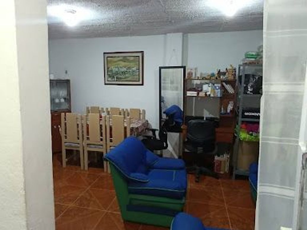 Casa de 6 alcobas en venta en Fontibón Centro, Bogotá, 223 m² · foto 5 de 20