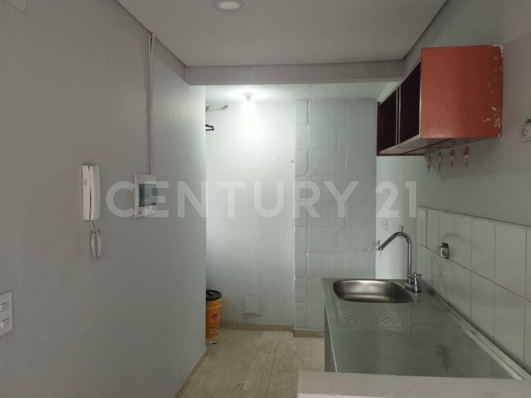 Apartamento de 3 alcobas en venta en Buenos Aires, Bogotá, 48 m² · foto 5 de 11