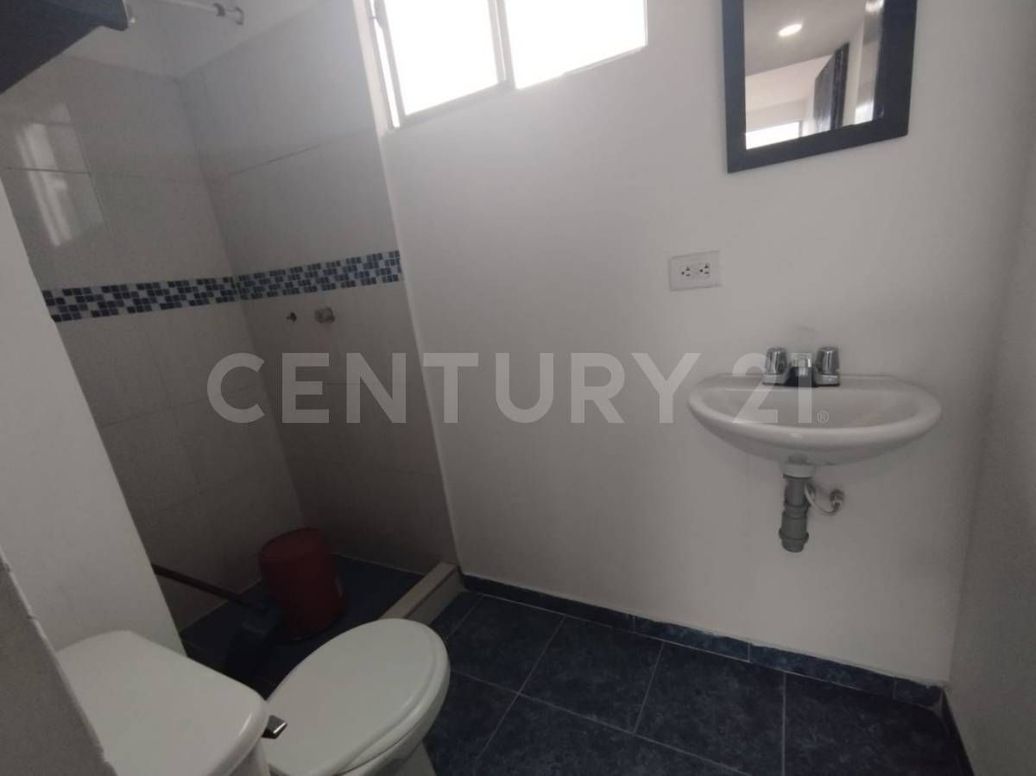 Apartamento de 3 alcobas en venta en Buenos Aires, Bogotá, 48 m² · foto 11 de 11