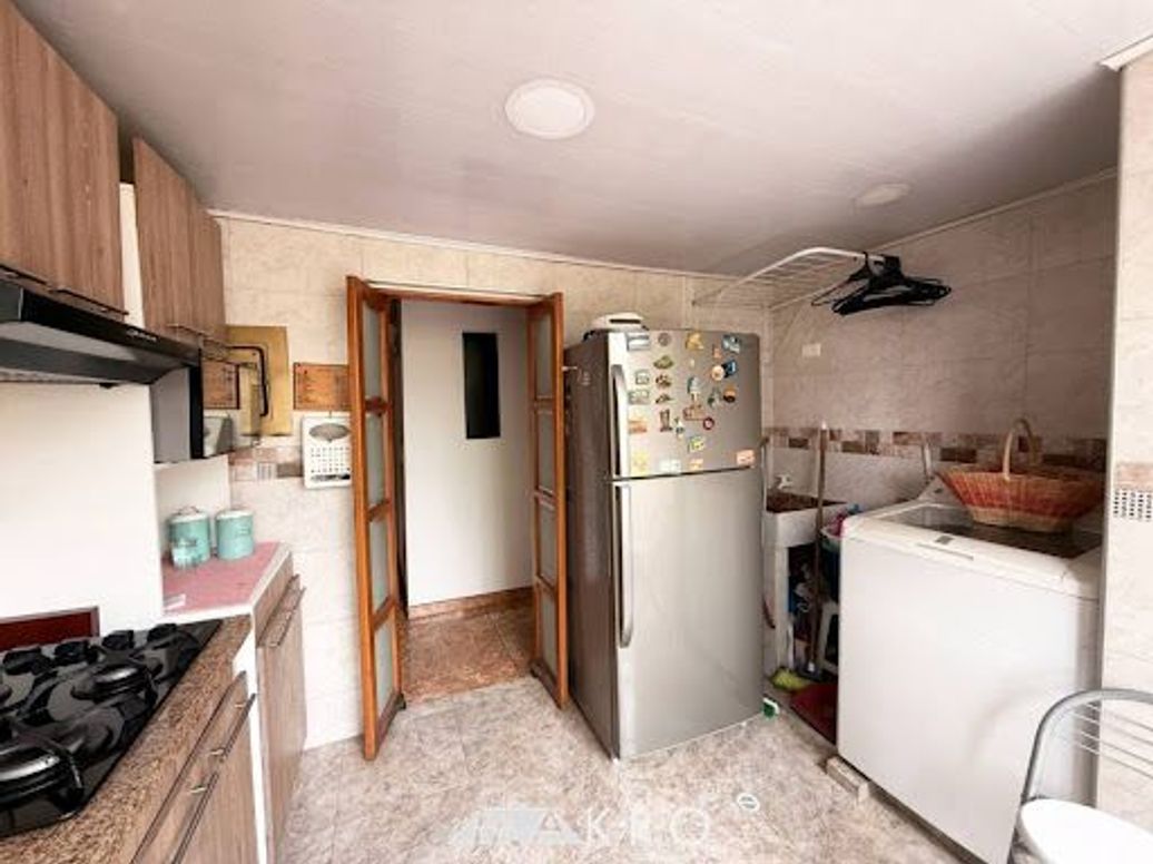 Apartamento de 3 alcobas en venta en San José De Spring, Bogotá, 61 m² · foto 10 de 19