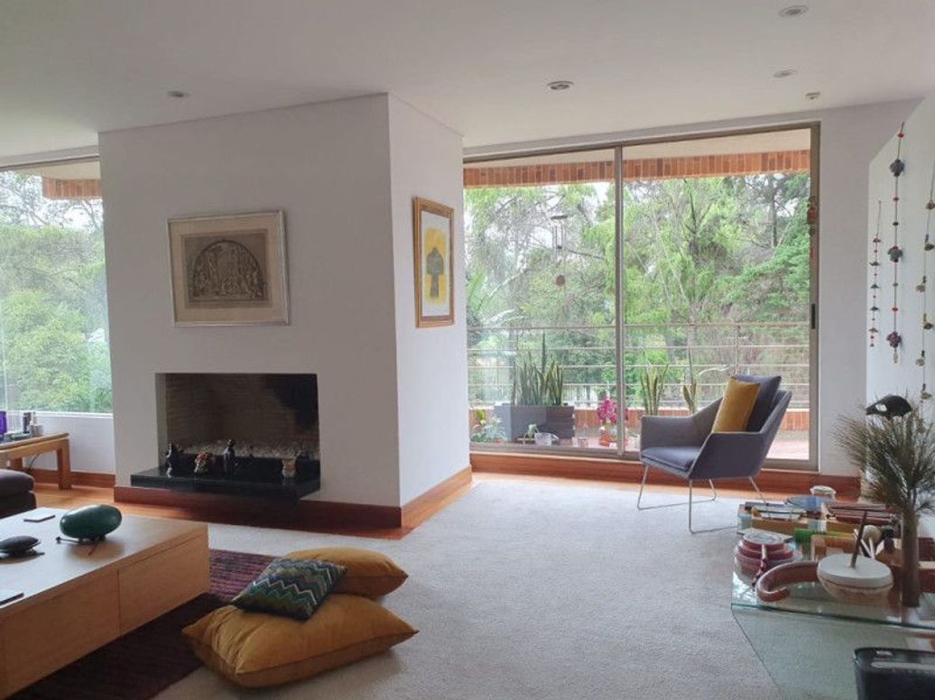 Apartamento de 3 alcobas en arriendo en Atenas, Bogotá, 284 m² · foto 2 de 19